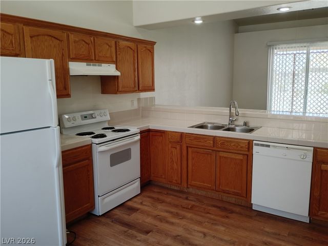 1420 East Pocahontas Avenue 4, Pahrump, NV 89048