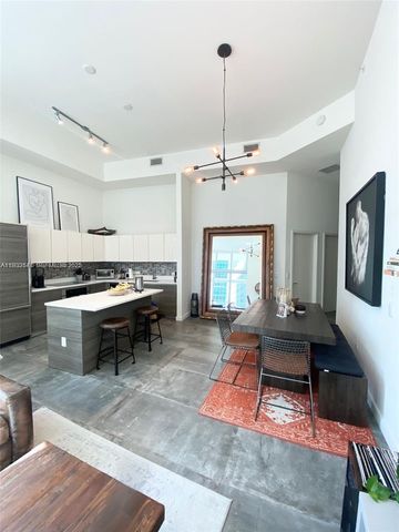 1100 S Miami Ave 301, Miami, FL 33130