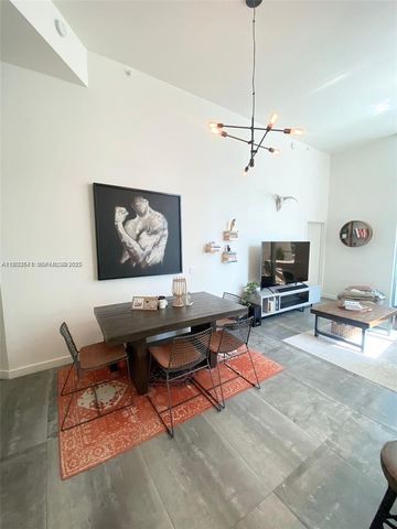 1100 S Miami Ave 301, Miami, FL 33130