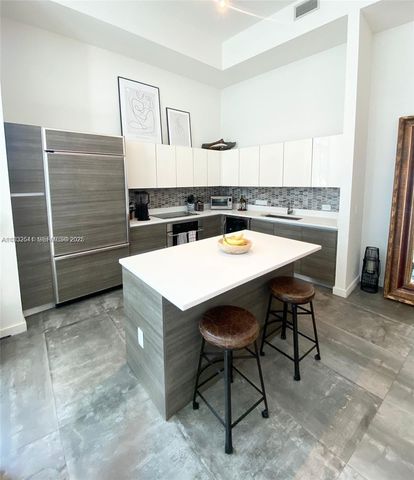 1100 S Miami Ave 301, Miami, FL 33130