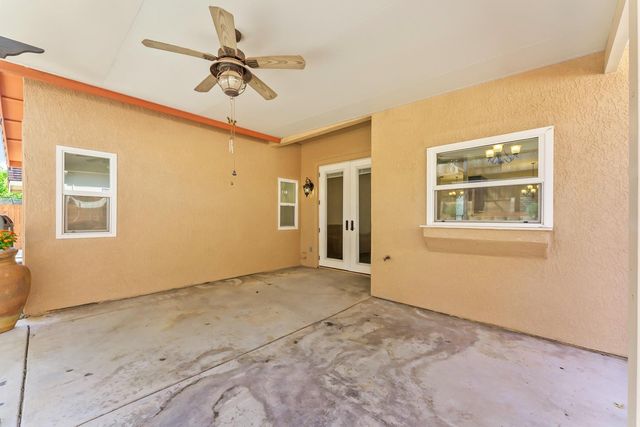 8010 Falcon View Dr, Antelope, CA 95843