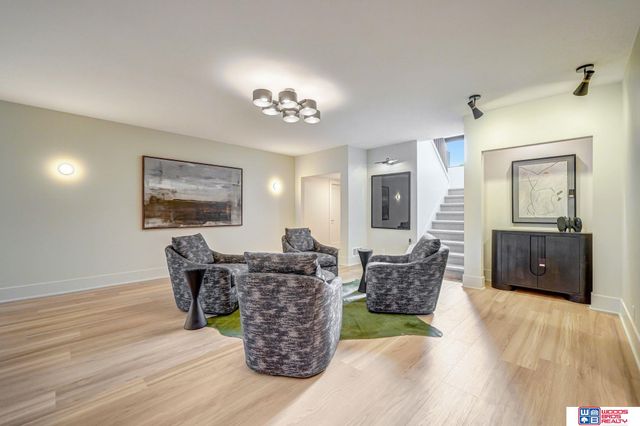8440 Birkett Place, Lincoln, NE 68516