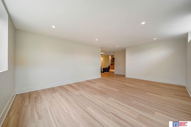 8440 Birkett Place, Lincoln, NE 68516