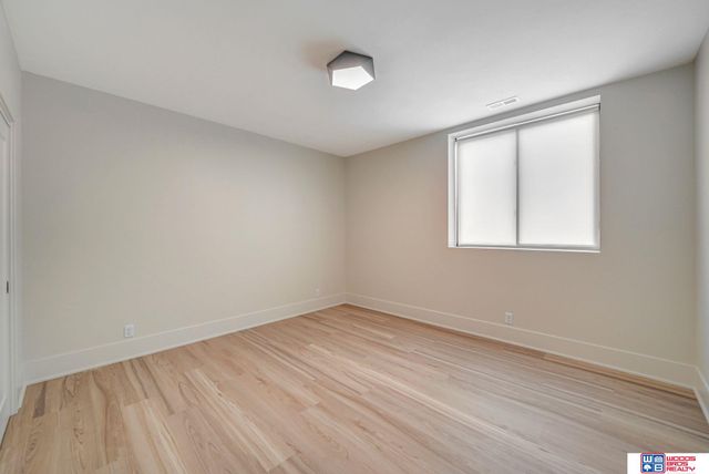 8440 Birkett Place, Lincoln, NE 68516