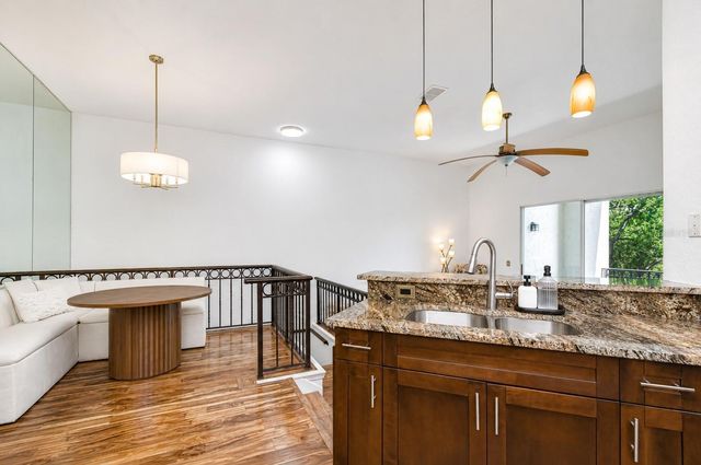 609 TROPICAL BREEZE WAY 609, Tampa, FL 33602