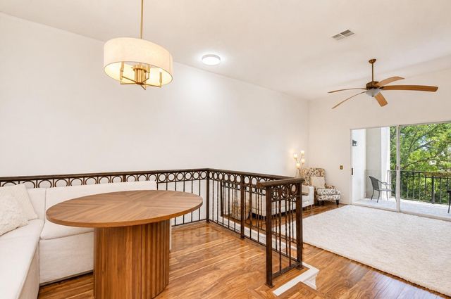 609 TROPICAL BREEZE WAY 609, Tampa, FL 33602