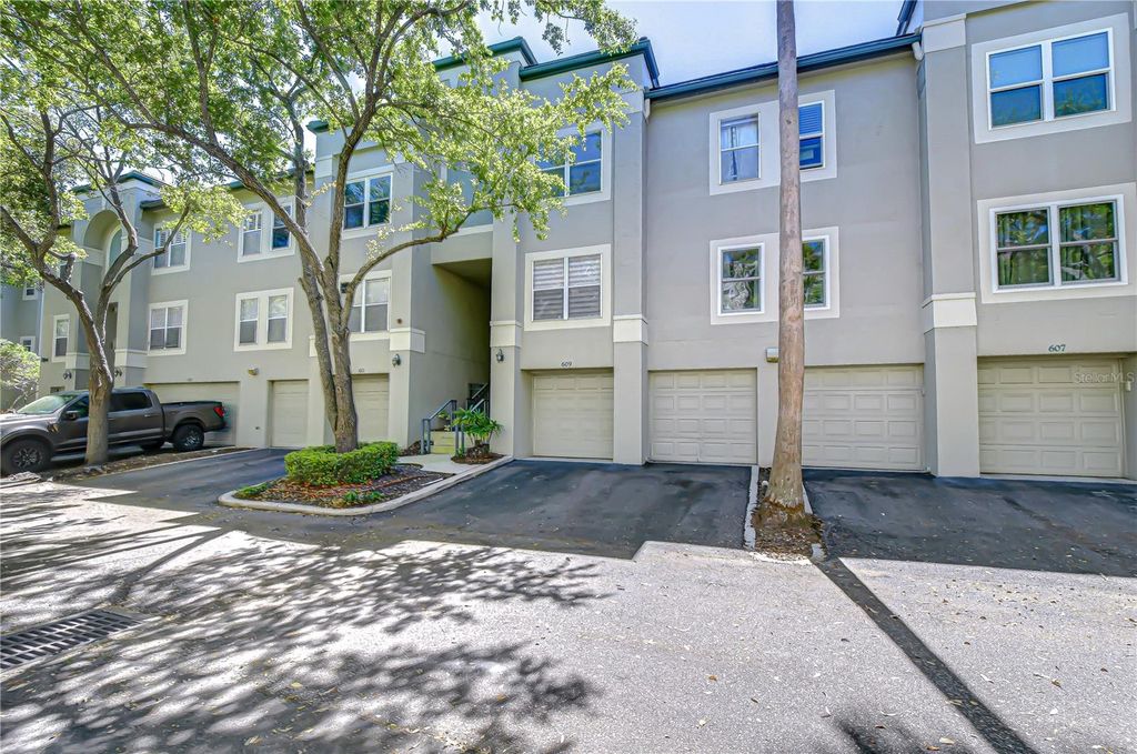 609 TROPICAL BREEZE WAY 609, Tampa, FL 33602