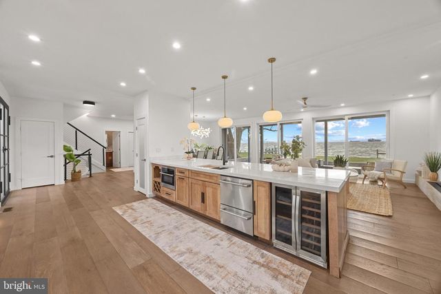 414 BAY DR, Stevensville, MD 21666