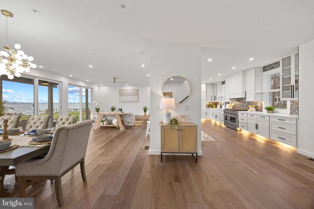 414 BAY DR, Stevensville, MD 21666