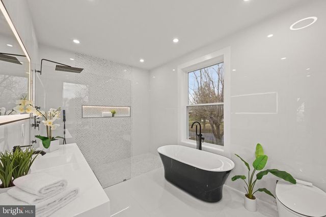 414 BAY DR, Stevensville, MD 21666