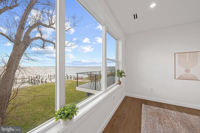 414 BAY DR, Stevensville, MD 21666