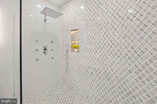 414 BAY DR, Stevensville, MD 21666