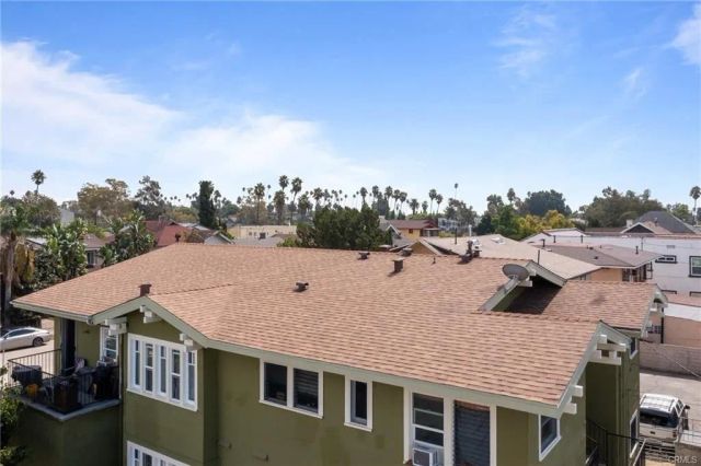 2103 3rd Avenue, Los Angeles, CA 90018