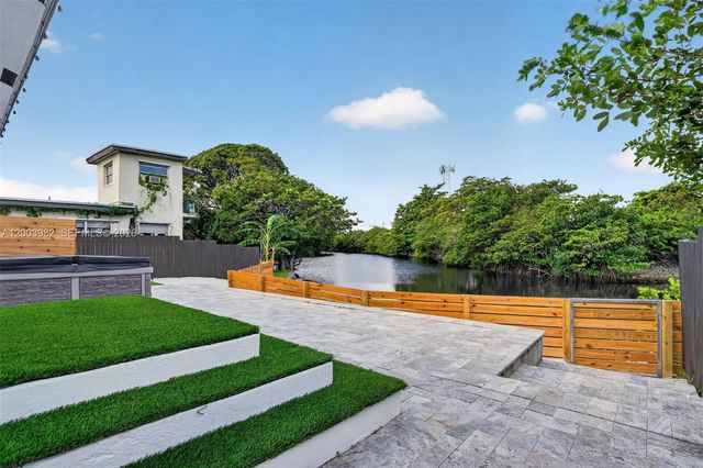 655 NW 24th Ave 0, Fort Lauderdale, FL 33311