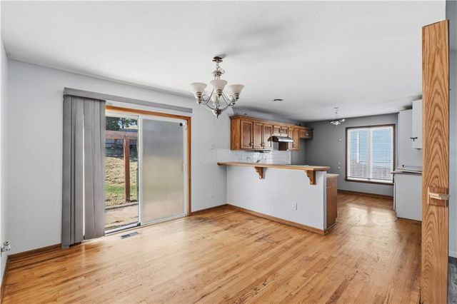 1604 S 105th Street, Edwardsville, KS 66111