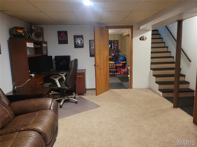 20 Pin Oak Drive, Highland, IL 62249