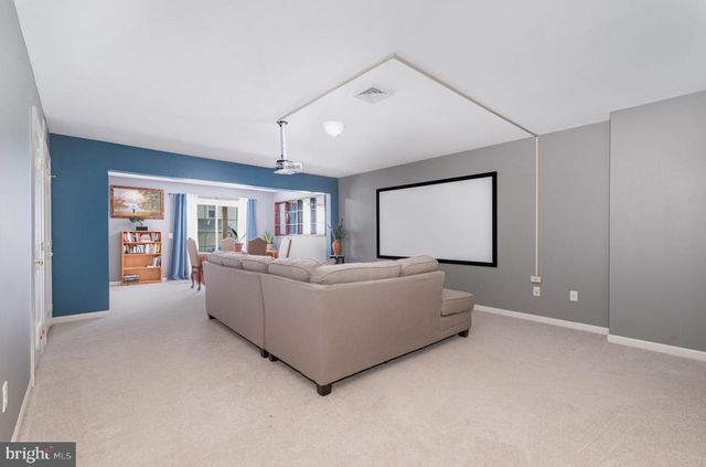 2393 MILL, Mechanicsburg, PA 17055