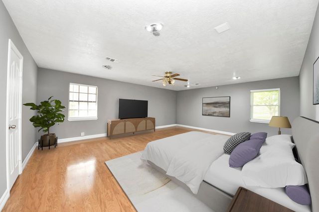 2326 Brookney Street, Pearland, TX 77584