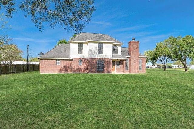 2326 Brookney Street, Pearland, TX 77584