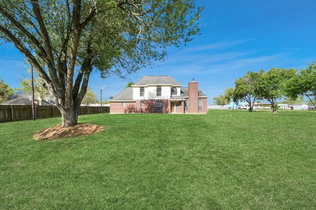 2326 Brookney Street, Pearland, TX 77584