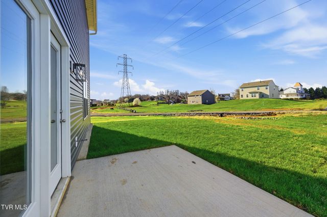 224 Chimney View Loop, Blountville, TN 37617