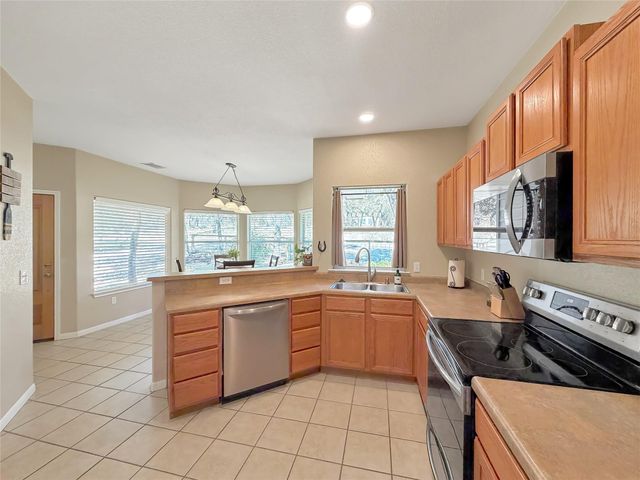 1660 Westview Court DR, Canyon Lake, TX 78133