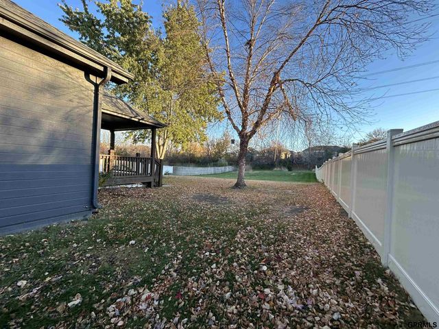 19921 Farnam Street, Omaha, NE 68022