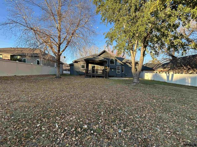 19921 Farnam Street, Omaha, NE 68022