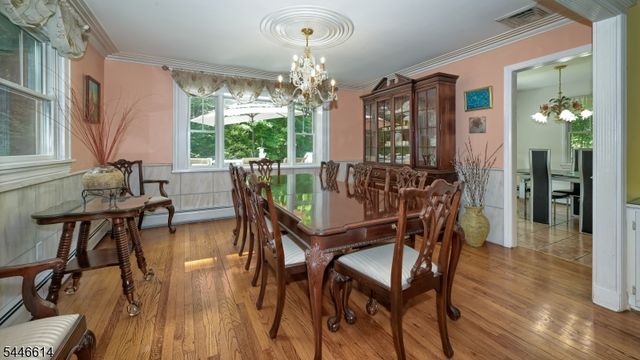 460 Laurel Ln, Kinnelon Boro, NJ 07405