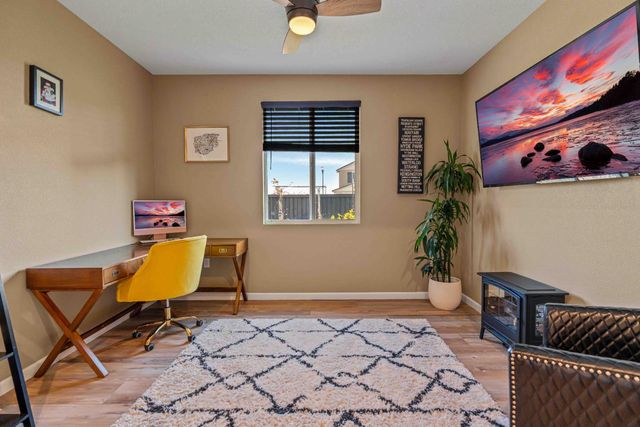 976 Garzas St, Lathrop, CA 95330