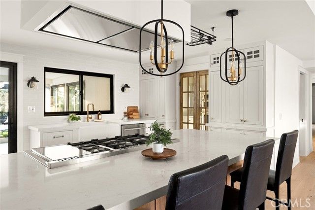 10501 Park Villa Lane, Villa Park, CA 92861