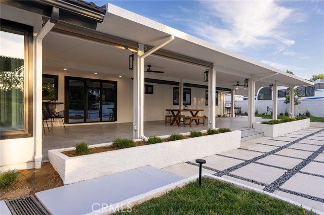 10501 Park Villa Lane, Villa Park, CA 92861