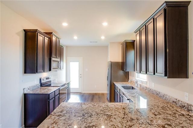 280 Mount Vernon WAY, Liberty Hill, TX 78642