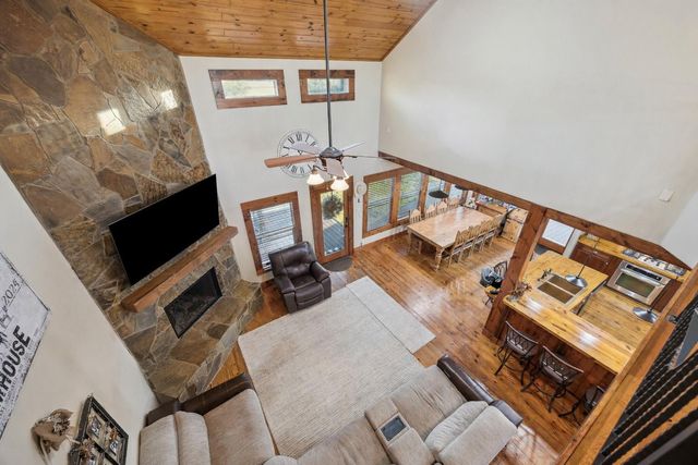 40570 Wildlife Run, Hempstead, TX 77445