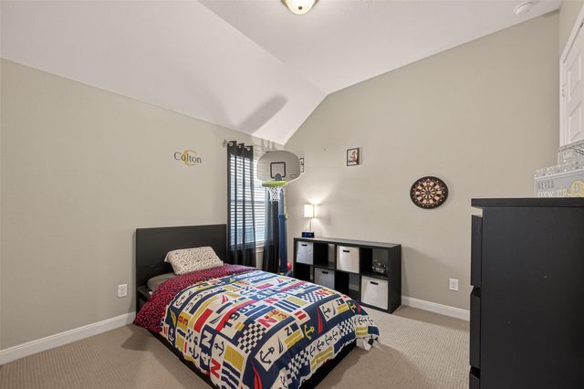 2405 Songlark Springs Place, Pearland, TX 77089