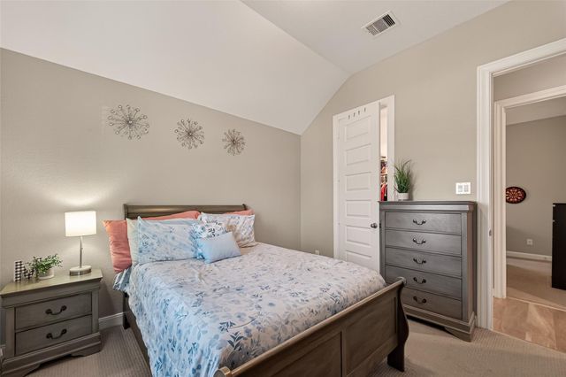 2405 Songlark Springs Place, Pearland, TX 77089