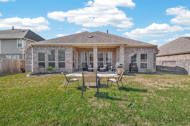 2405 Songlark Springs Place, Pearland, TX 77089