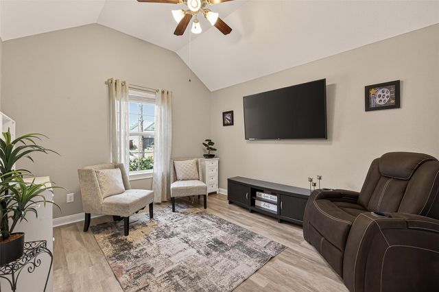 2405 Songlark Springs Place, Pearland, TX 77089