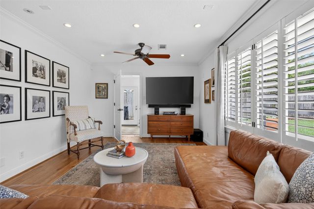 1426 Freedonia Drive, Houston, TX 77055