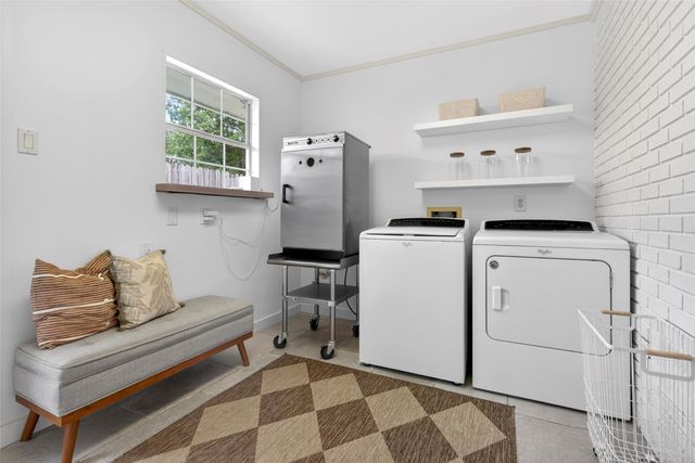 1426 Freedonia Drive, Houston, TX 77055