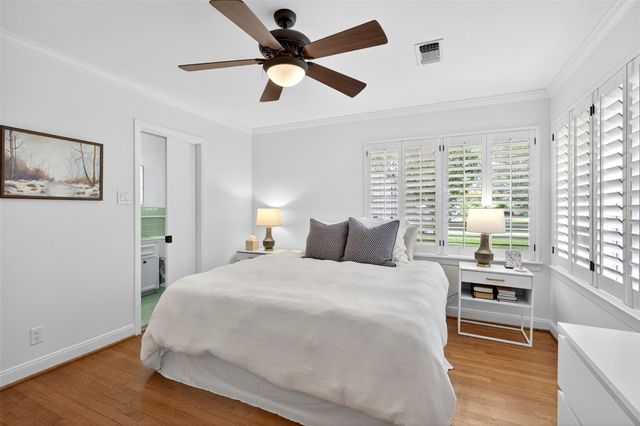 1426 Freedonia Drive, Houston, TX 77055