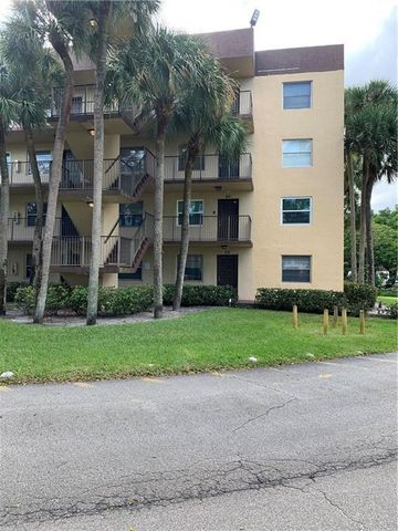3101 NW 47th Terrace 335, Lauderdale Lakes, FL 33319