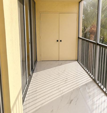 3101 NW 47th Terrace 335, Lauderdale Lakes, FL 33319