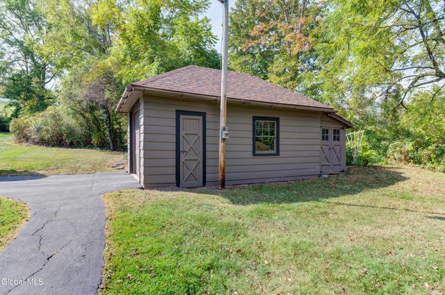 130 Walnut Street, Canajoharie, NY 13317