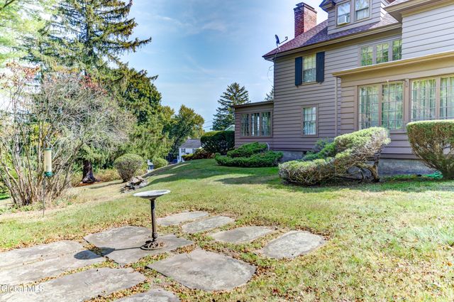 130 Walnut Street, Canajoharie, NY 13317