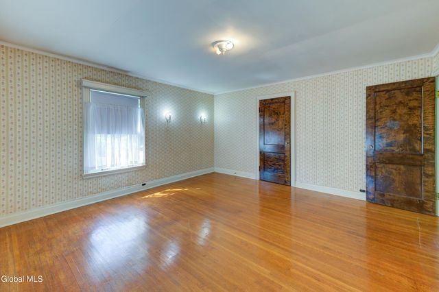 130 Walnut Street, Canajoharie, NY 13317