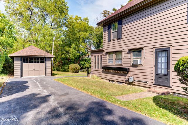 130 Walnut Street, Canajoharie, NY 13317