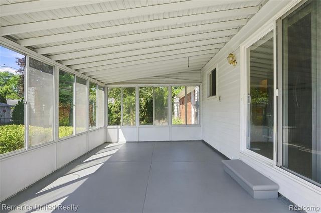 38031 Five Mile Road, Livonia, MI 48154