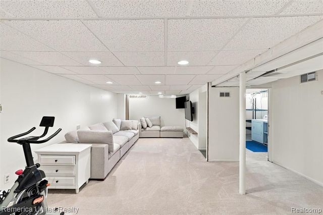 38031 Five Mile Road, Livonia, MI 48154