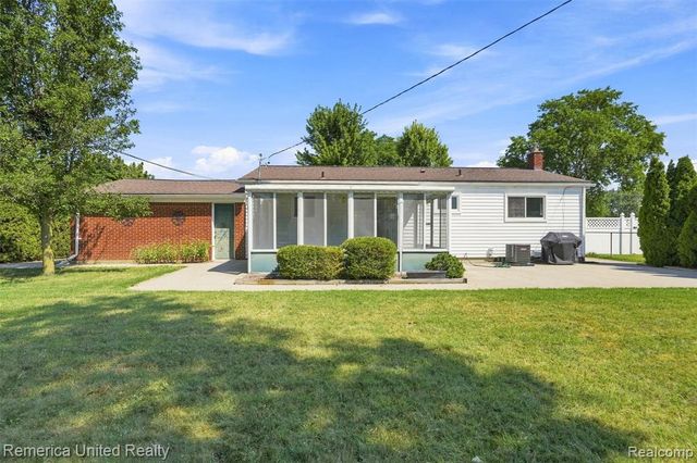 38031 Five Mile Road, Livonia, MI 48154